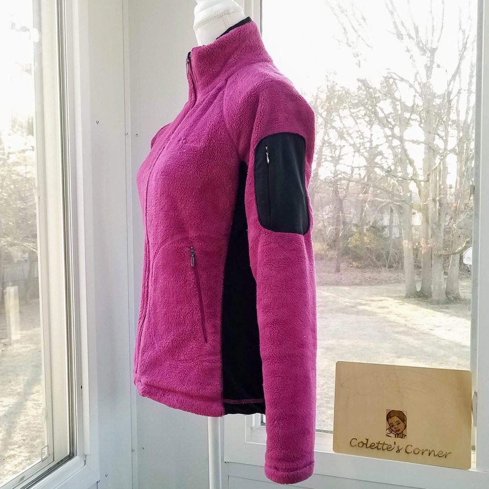 Columbia Dark Raspberry & Black Fast Trek II Fleece Jacket W/ Tech Arm Pocket - Picture 4 of 6